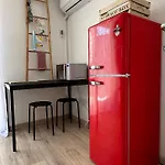 Retro Room-otok Vis Apartman
