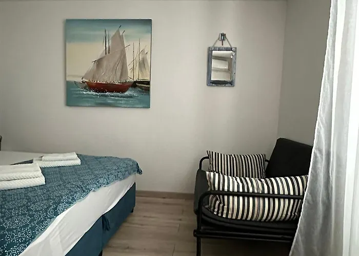 Retro Room-otok Vis شقة Podstrazje