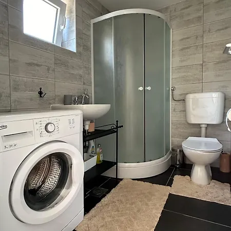 Lägenhet Retro Room-vis-rukavac